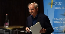 „Nem kortárs mától, hanem örök” – pályatársak és politikusok búcsúznak Nádas Pétertől