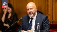 Sárvári Nicholas Unger Annának: Hajrá, legyen sikeres!