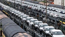 A németek csak ámulnak a magyarokon: annyira népszerű a debreceni BMW-gyár modellje, hogy hamarosan egy bűvös határt is átléphet a megrendelések száma
