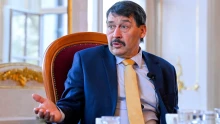 Áder János bíróságra viszi a Magyar Péterrel vívott „csatát”