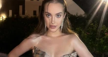 Magyar tervező káprázatos ruháját mutatta be a Miss Worldön Végvári Janka – videó
