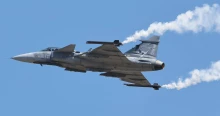 Riasztották a Gripeneket: engedély nélkül lépett be a magyar légtérbe egy francia kisgép
