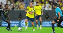 Cristiano Ronaldo megpróbálta kirúgni társa gólba tartó labdáját, de így legalább már 978-nál jár