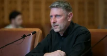 Moys Zoltán állítja, nem náci karlendítést mutatott be 2021-ben, ez csak egy Magyarországon megszokott szurkolási forma