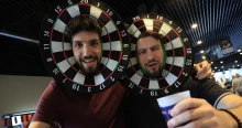 Hófehérke és Asterix a Hungarian Darts Trophyn – fotók a felejthetetlen magyar viadalról