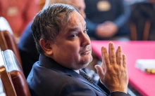 A magyarok fele kevesebbet keres, mint amennyiért Nagy Márton hivatalos útjain egy éjszakára szállást foglalt