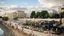 Baleset történt a Pontoonnál, egy férfit életveszélyes állapotban szállítottak kórházba
