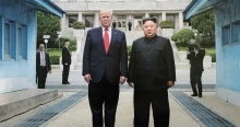 Donald Trump gesztust tett Kim Dzsongunnak, ő hálából tovább építi az atomarzenálját