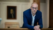 Ismert kulturális szereplők nyílt levélben kérnek sürgős egyeztetést Tarr Zoltántól