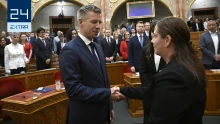 Magyar Péter abban nem hibázott, hogy Unger Annára voksolt Ligeti Miklós helyett, de máshol mellényúlt – szakértők az NVVH vezetője körüli vitáról