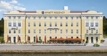 Nagy Márton tavaly nyáron Zágrábban tárgyalt, a szállása mégis egy ötcsillagos adriai hotelben volt