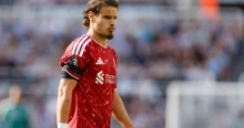Botrány a láthatáron? A Liverpool focistája lájkolt egy videót, amiben éppen a magyar csapattársát osztják bloggerek