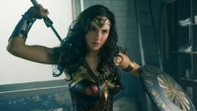Gal Gadot szerint nem volt elegáns, ahogy Henry Cavill-lel és a Wonder Woman rendezőjével bántak, amikor James Gunnék átvették a DCU vezetését