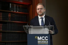 Leáll a brüsszeli MCC működése