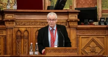 Lejárt négy alkotmánybíró megbízatása kedden, Polt Péter többé nem elnök