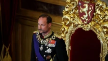 Norvégia új királya letette esküjét