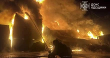 Lőszerrel és fegyverrel megrakott hajóra támadtak az orsz drónok