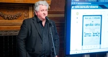 Ókovács Szilveszter annyira belelendült az üzengetésbe, hogy két év múlva is elindul az Operaház vezetéséért