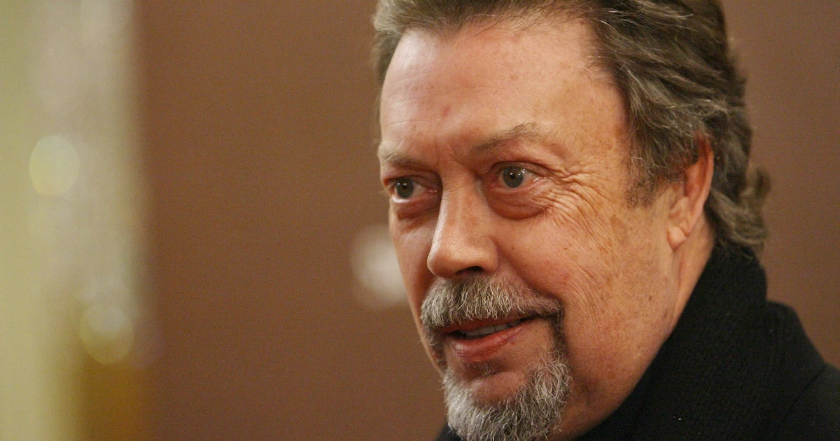 Tim Curry