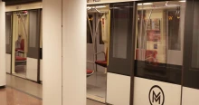 Leállt az M4-es metró a reggeli csúcsban: ezen a szakaszon nem járnak a szerelvények