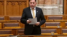 Ügyészségi feljelentést tettek Pócs János ellen, a fideszes képviselő pénzt fizethet interjúkért