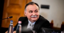 Gajdos László helyreigazította Hadházy Ákost, majd meghívta magához