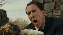 [GIGABUKÁS] Nicolas Cage röhejes játéka mémmé vált, minden durvább jelenetet kivágtak belőle, a nagy Christopher Lee is leszólta – 20 éve bukott óriásit a Rejtélyek szigete