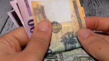 Kiderült, mennyi pénz áramlott a Mandinerhez egy fél éves időtartam alatt