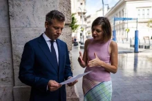 Magyar Péter az ELTE tanévnyitó szenátusi ülése után megkapta a papírt arról, mekkora béremelést szeretnének az egyetemi dolgozók