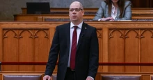 Orbán korábbi miniszterének cége képezi tovább a legfőbb ügyészség alkalmazottait