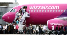 A Wizz Air szerint előbb a járatok csökkenhetnek, utána jöhet a drágulás