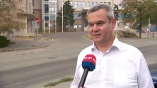 „Emberek életéről kő-papír-ollóval?” – Takács Péter keményen nekiment Hegedűs Zsoltnak