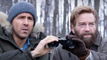 [KRITIKA] Mayday – Meglepően szerethető Ryan Reynolds és a ruszki Kenneth Branagh párosa!