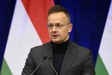 Lebuktak: közpénzből szállásolták el a Külügyminisztérium vendégeit Tiborcz István szállodájában még Szijjártó idejében