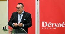 Reagált a Déryné Program, miután az Oktatási Hivatal szerződést bontott velük