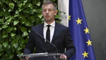 Tisza-kormány: marad válsághelyzet, döntés született a Bayer Construct ügyében is