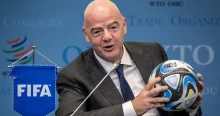 A botrányok ellenére Infantino megerősítette, hogy újraindul a FIFA-elnökségért