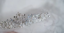 Megválasztották a világ legszebb nőjét: ő nyerte a Miss World 2026 koronáját