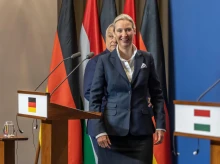 Orbán gratulált Alice Weidelnek, és azt üzente, ez még csak a kezdet