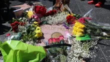 Új csillagot kapott Dolly Parton a hollywoodi Hírességek Sétányán