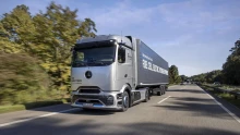 A hazai infrastruktúra lassan már megvan ahhoz, hogy az áruszállító-flották teljesen elektromossá váljanak – így áll át a Waberer’s és a Dachser