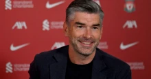 Két év után távozik a Liverpool egyik kulcsszereplője, Szaúd-Arábiában jutott kecsegtető álláshoz