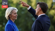 Egész Európában letiltaná a fiatalakot Macron a közösségi médiáról, miután elbukott a javaslata a francia alkotmánybíróságon
