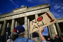 Ezrek tüntettek Berlinben az AfD és a fasizmus ellen