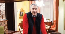 Lázár János nagyon nem akarta, de kiderült miben sántikált Svájcban