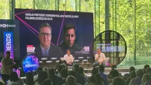 M.I.-vel építené át az államot a Tisza és közben a Google szerint már hetente újra kell tanulnunk a világot