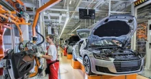Nagy átrendeződés jön a Volkswagennél – mi vár a győri Audira?