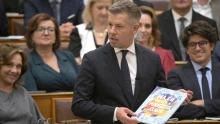 Tisza-kormány: indul a Szent István vidékfejlesztési program, a parlament előtt az új 2026-os költségvetés