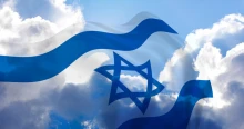 Izrael újabb frontot nyitott, ezúttal meglepetésre a britek kerültek a céltáblára
