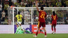 A Fenerbahçe pontot rabolt a Roma ellen a BL-visszatérésén
